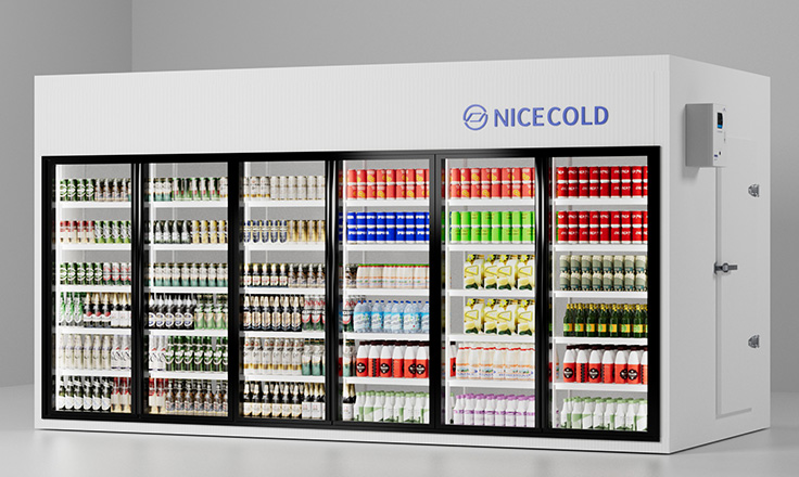 Display walk-in cooler for cold drinks